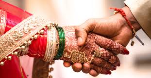 हिडेन मैरिज : परंपरा की जंजीरों को तोड़ता प्रेम का अनकहा बंधन !