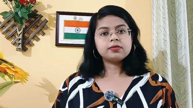 शशि एंटीनेटलिस्ट : परंपराओं से टकराती एक वैचारिक स्त्री की कहानी