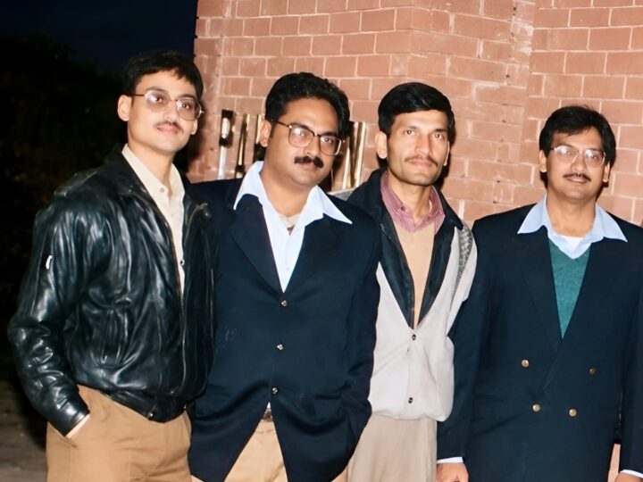 वाघा बॉर्डर : जहां खामोश होती है सरहद, बोलती हैं सिर्फ आखें